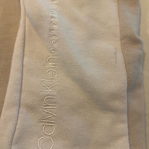 Girls Calvin Klein crew necks (bundle of 3) - Picture 15 of 16